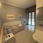 Ξενοδοχείο Mondial