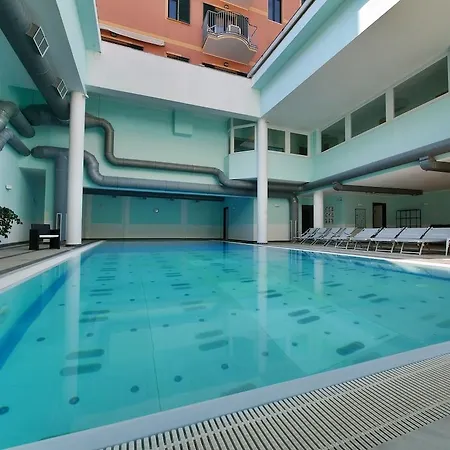 Mondial Hotel 3*