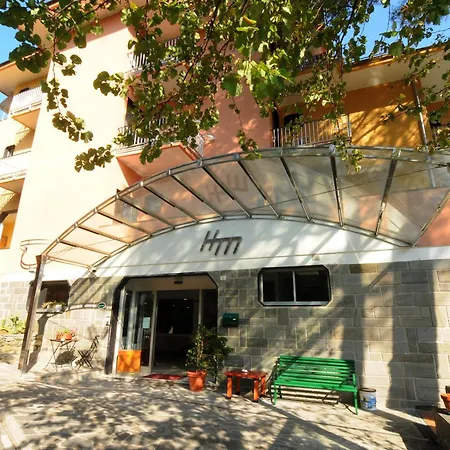 Hotel Mondial 3*