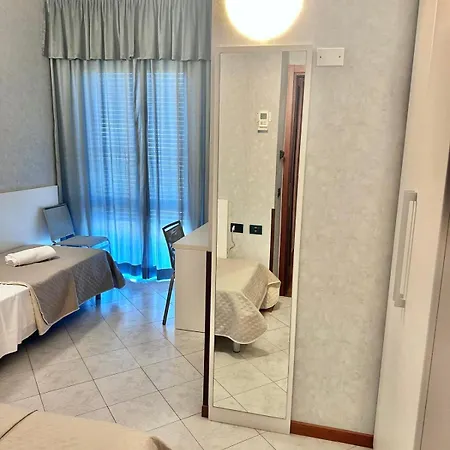 Mondial مونيلّي