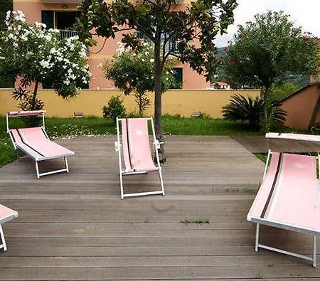 Hotel Mondial Moneglia