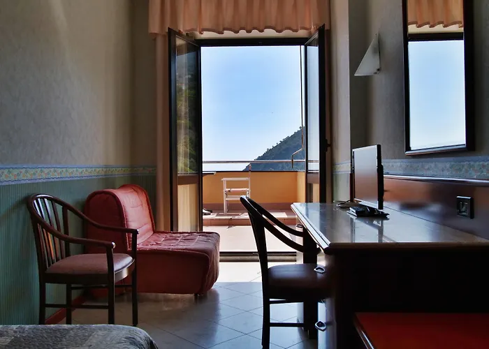 Hotel Mondial