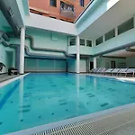 Mondial Hotel 3*