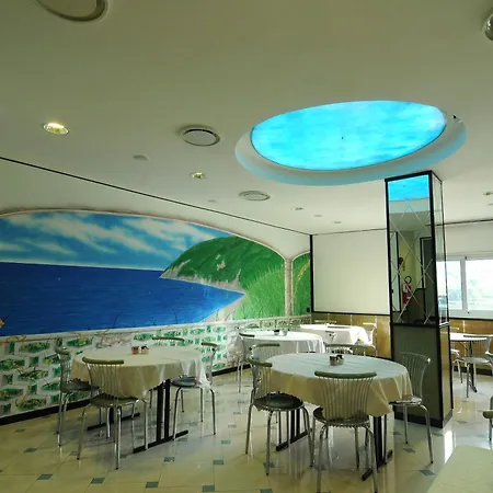 Hotel Mondial Moneglia