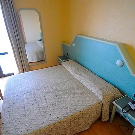 Mondial Hotel Moneglia
