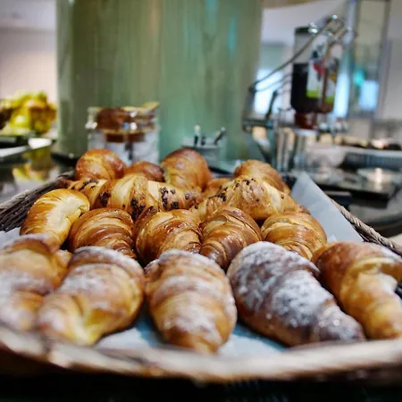 Mondial Hotel Moneglia