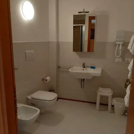Mondial Hotel Moneglia